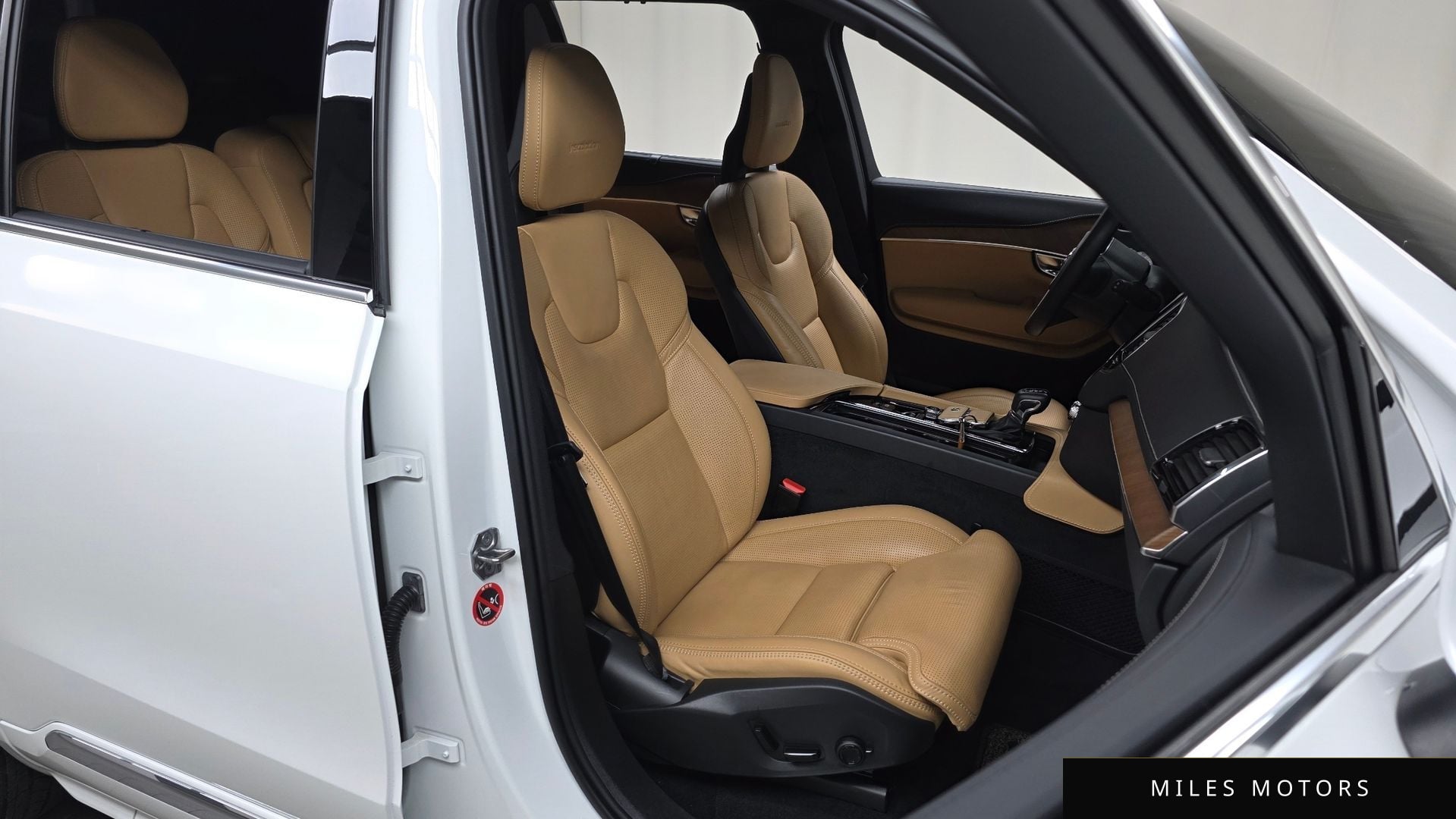 Volvo XC90 2020 — миниатюра 12