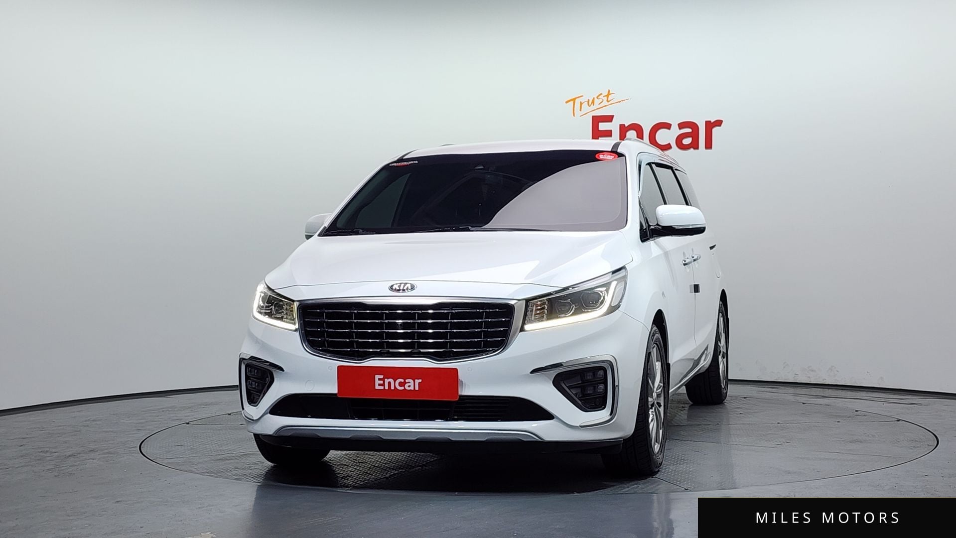 Kia Canival 2019 — миниатюра 3