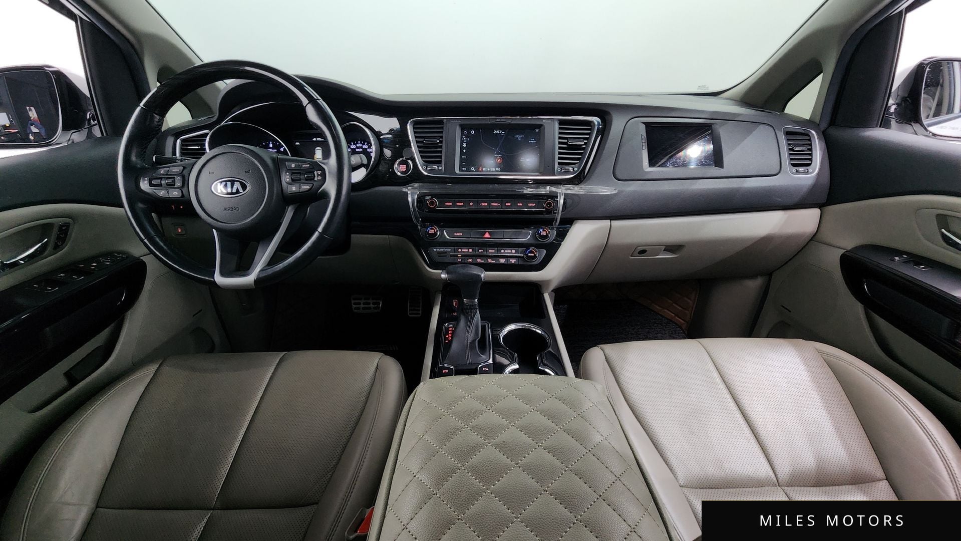 Kia Canival 2019 — миниатюра 7