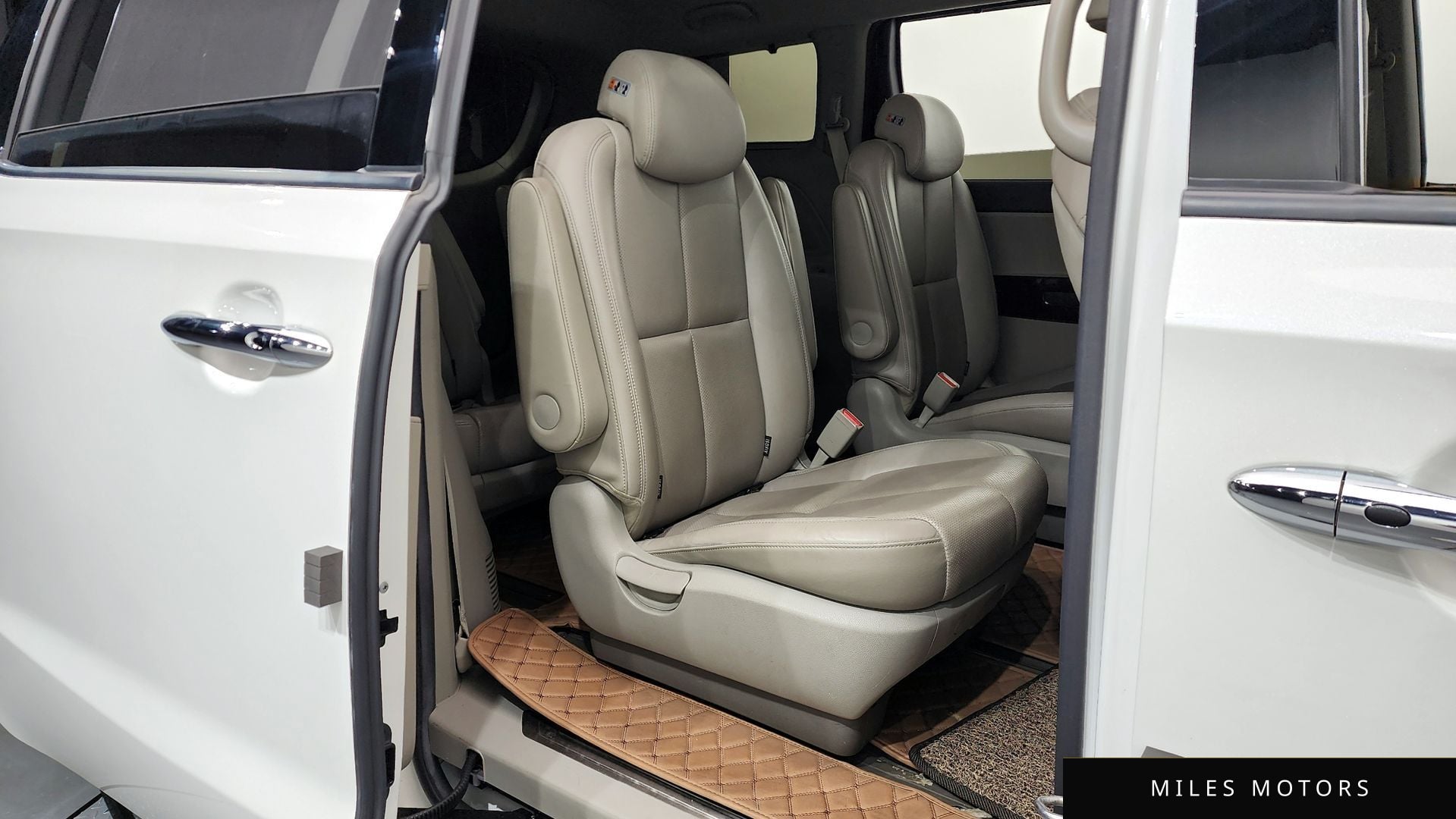Kia Canival 2019 — миниатюра 12