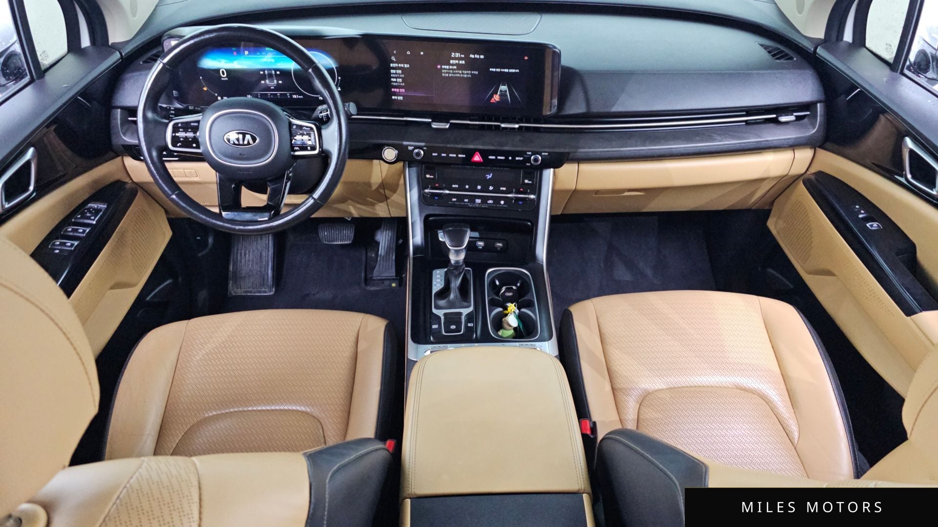 Kia Carnival 2021 — миниатюра 10