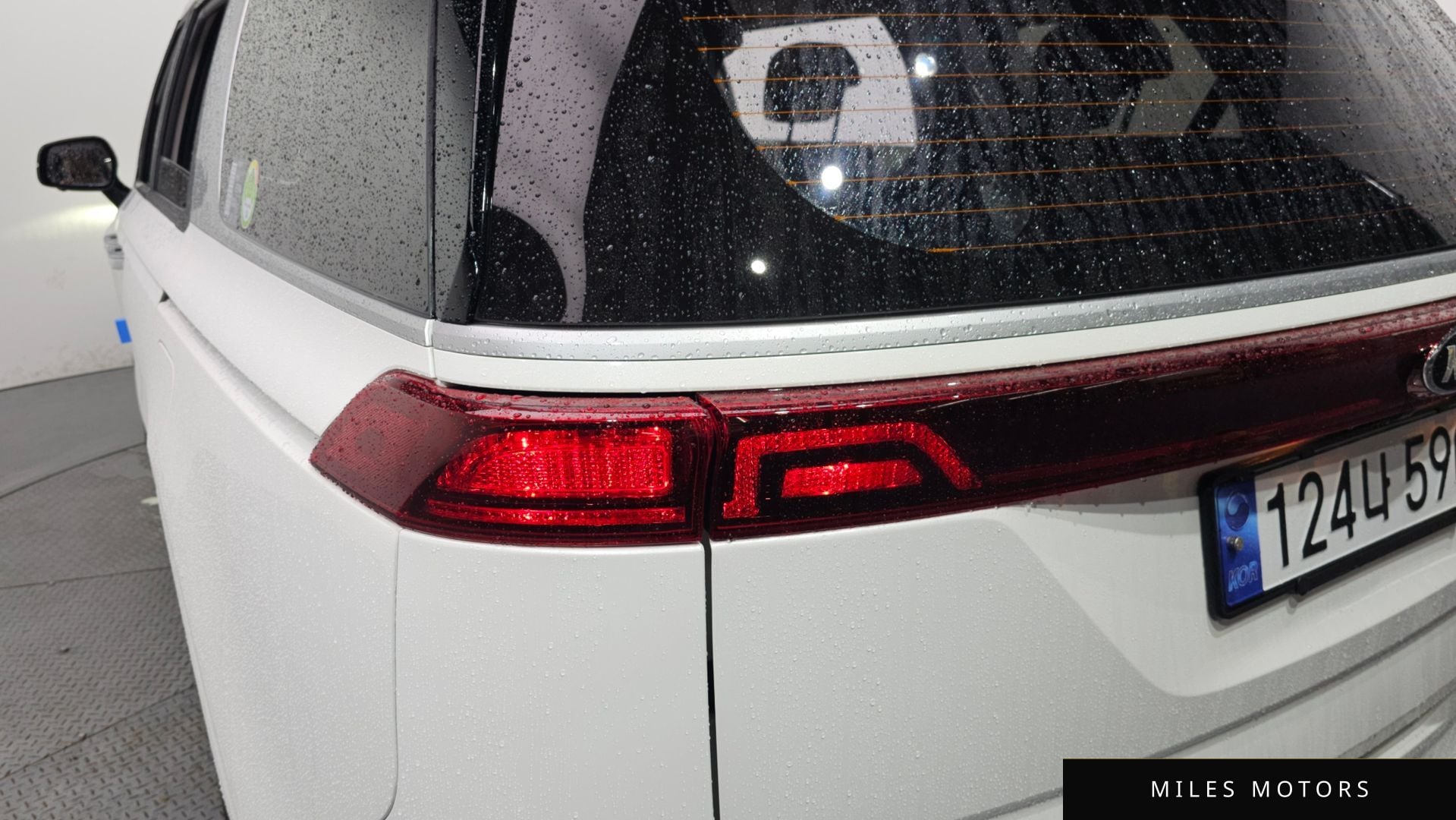 Kia Carnival 2021 — миниатюра 9