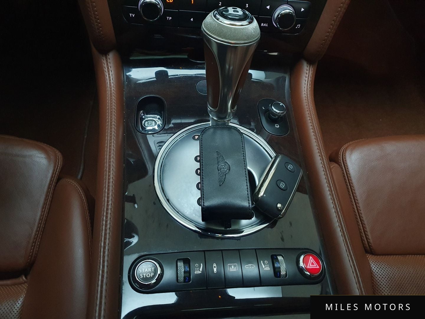 Bentley Flying Spur 2008 — миниатюра 9