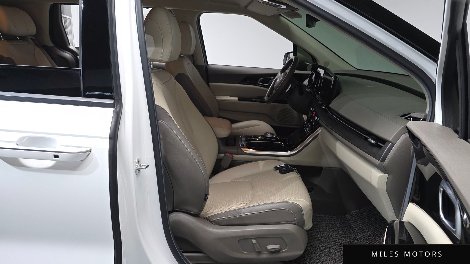 Kia Carnival 2021 — миниатюра 9