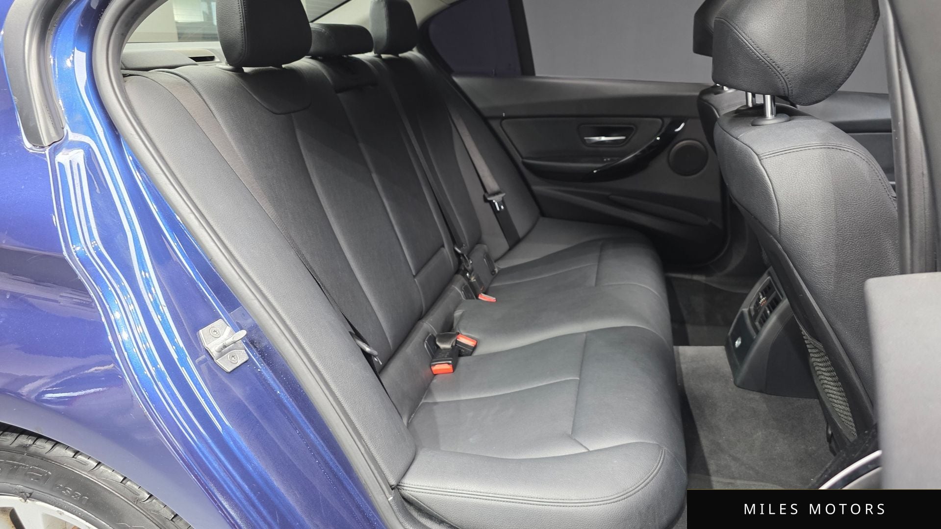 BMW 3 Series (F30) 2017 — миниатюра 12