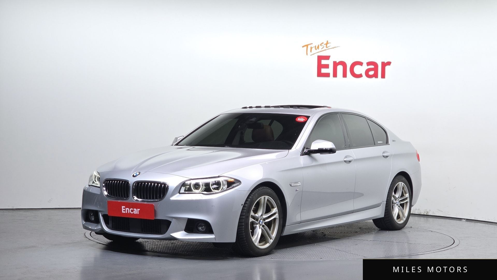 BMW 5 Series (F10) 2016 — фото 1 из 12