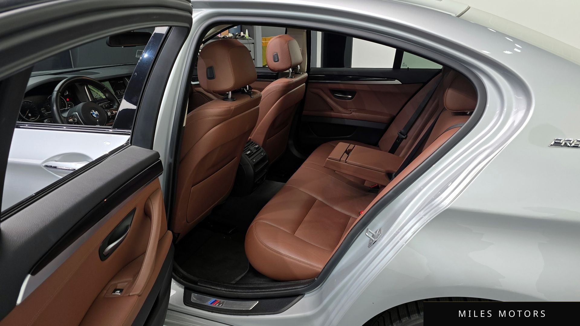 BMW 5 Series (F10) 2016 — миниатюра 11