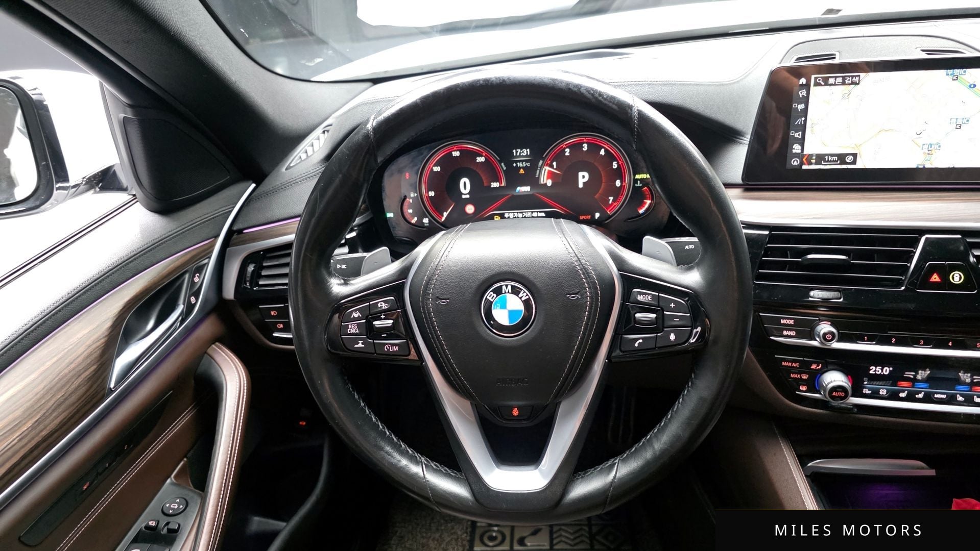 BMW 5시리즈 (G30) 2018 — миниатюра 13