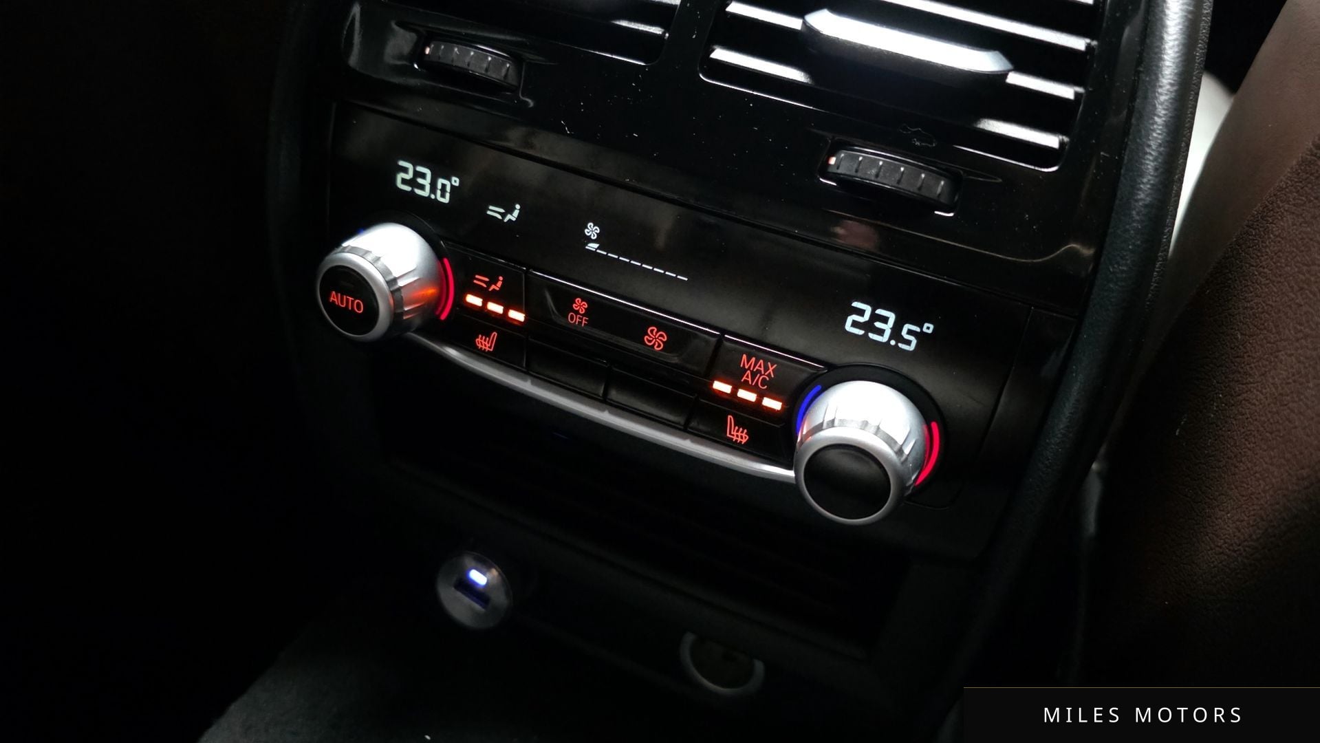 BMW 5시리즈 (G30) 2018 — миниатюра 18