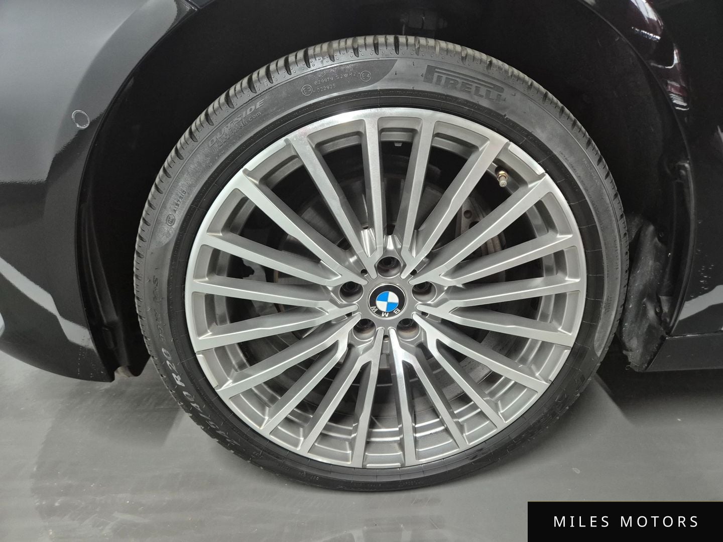 BMW 7 Series (G11) 2021 — миниатюра 5