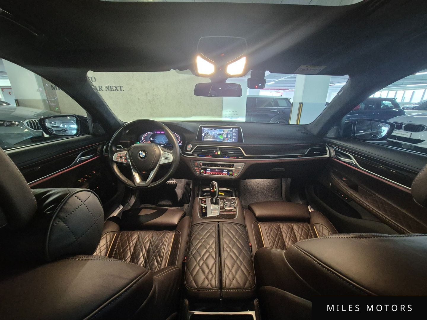 BMW 7 Series (G11) 2021 — миниатюра 7