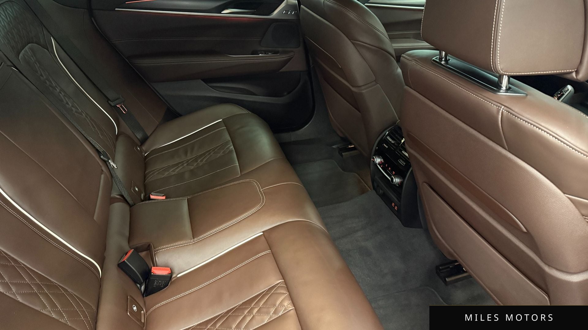 BMW 6 Series GT (G32) 2023 — миниатюра 10