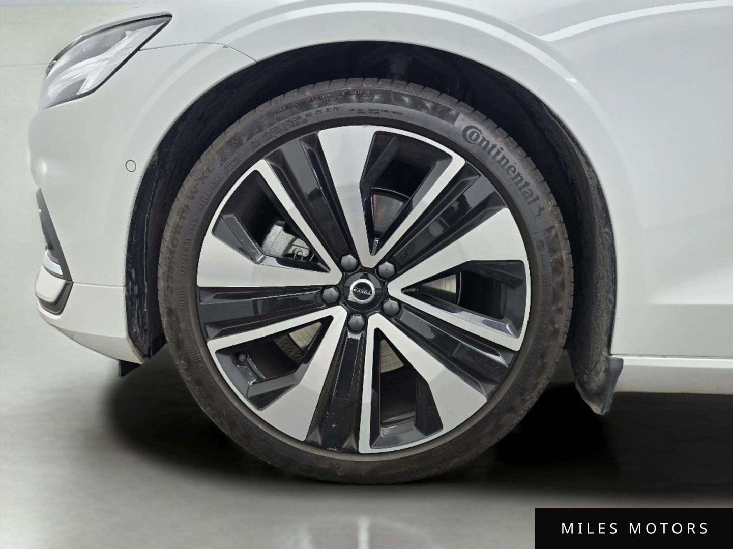 Volvo S60 2024 — миниатюра 5