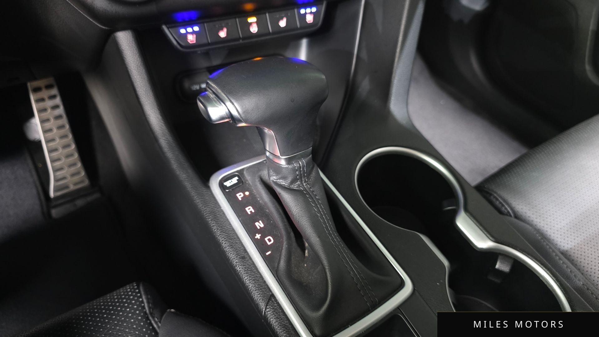 Kia Sportage 2022 — миниатюра 9