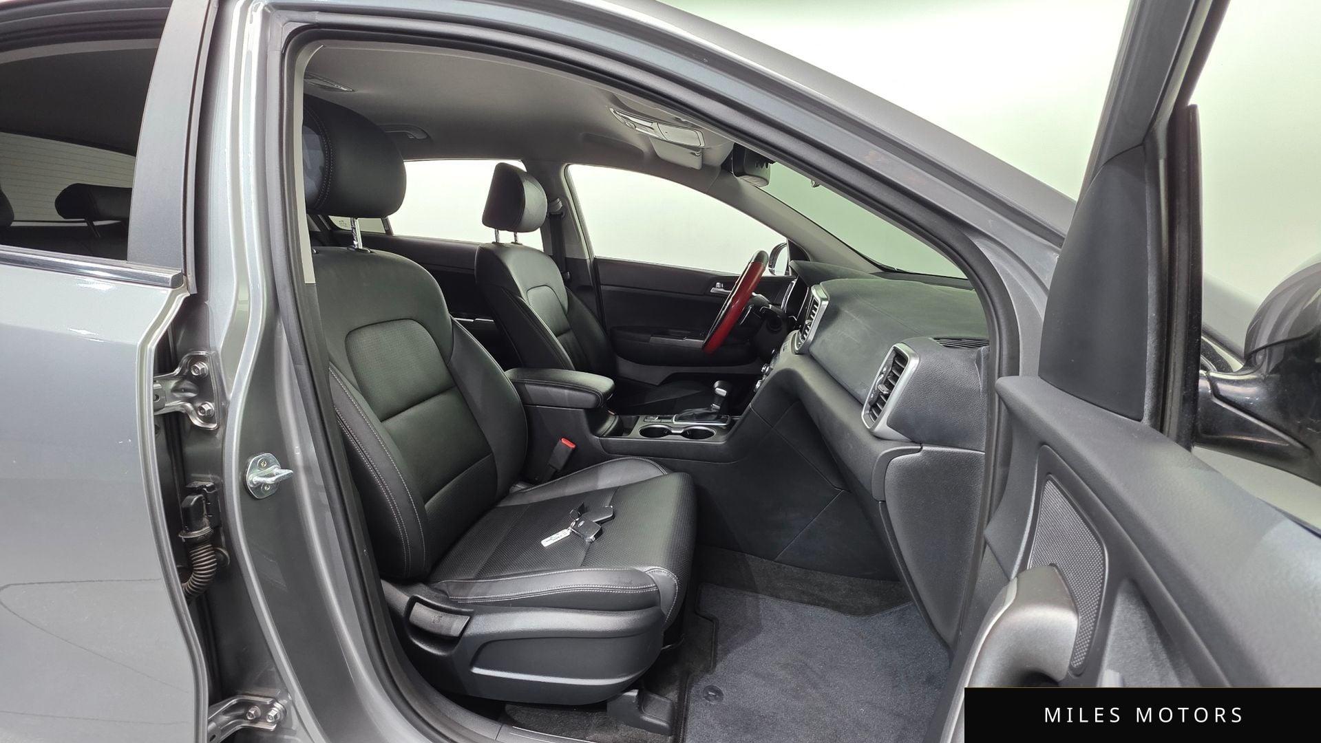 Kia Sportage 2022 — миниатюра 10