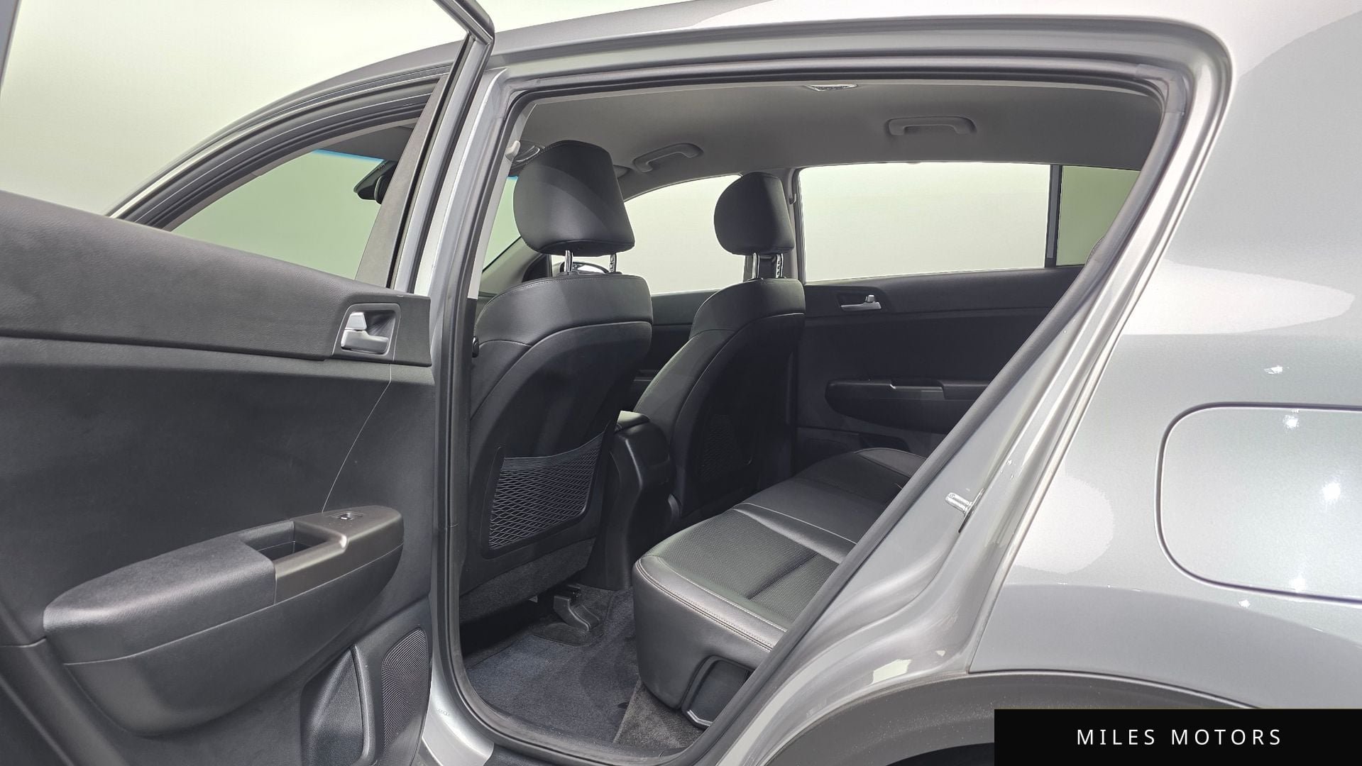 Kia Sportage 2022 — миниатюра 18