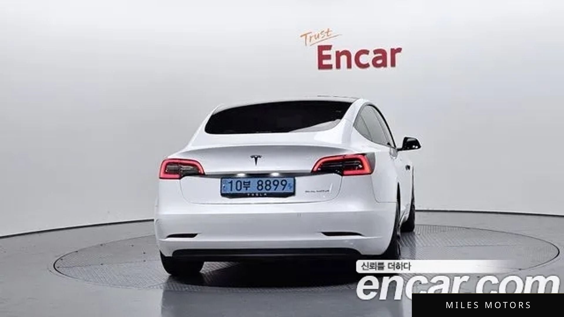 Tesla Model 3 2021 — миниатюра 4