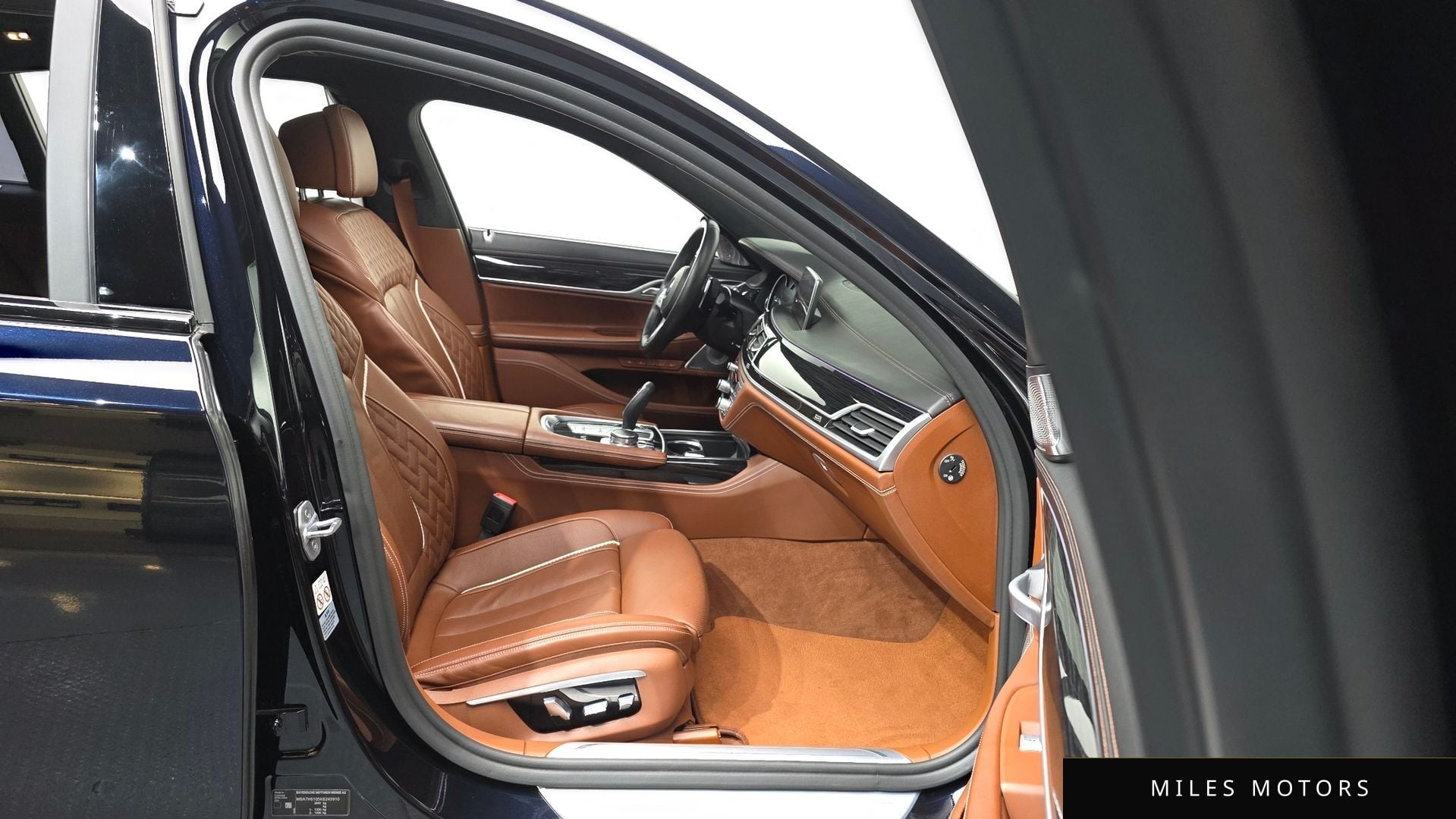 BMW 7시리즈 (G11) 2019 — миниатюра 17
