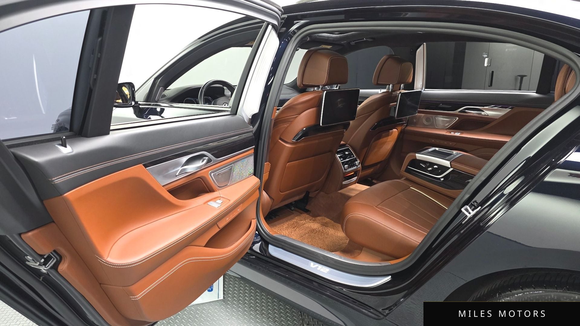 BMW 7시리즈 (G11) 2019 — миниатюра 16