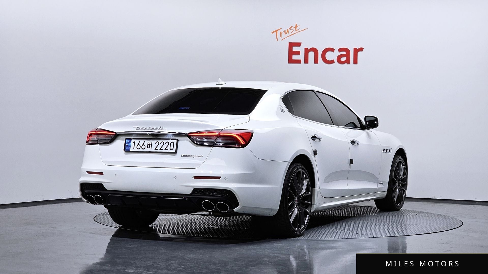 Maserati Quattroporte 2018 — миниатюра 2