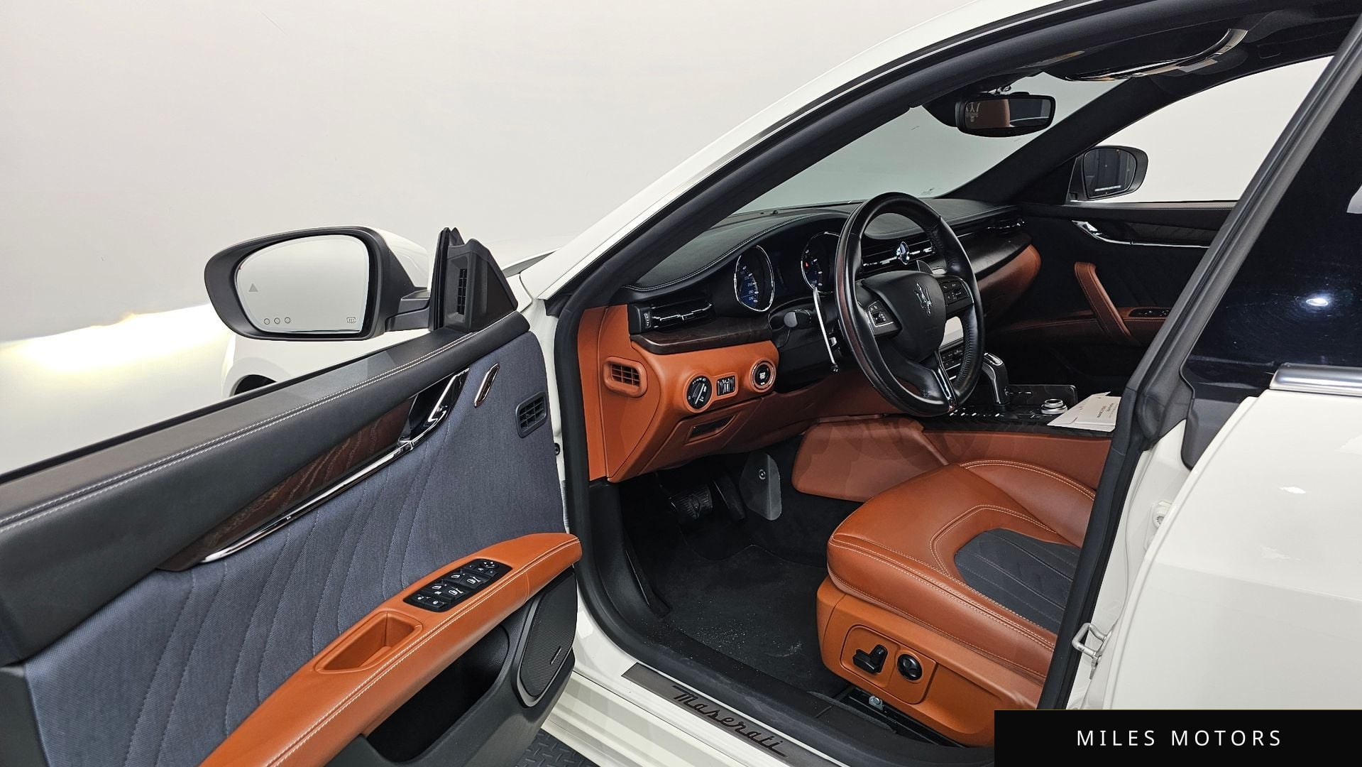 Maserati Quattroporte 2018 — миниатюра 10