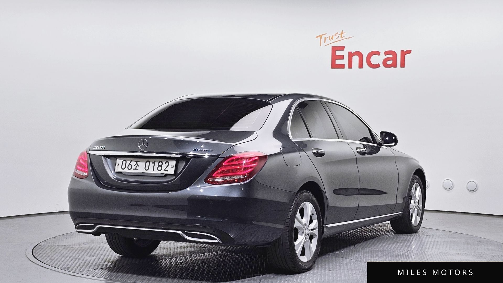 Mercedes-Benz C-Class W205 2016 — миниатюра 2