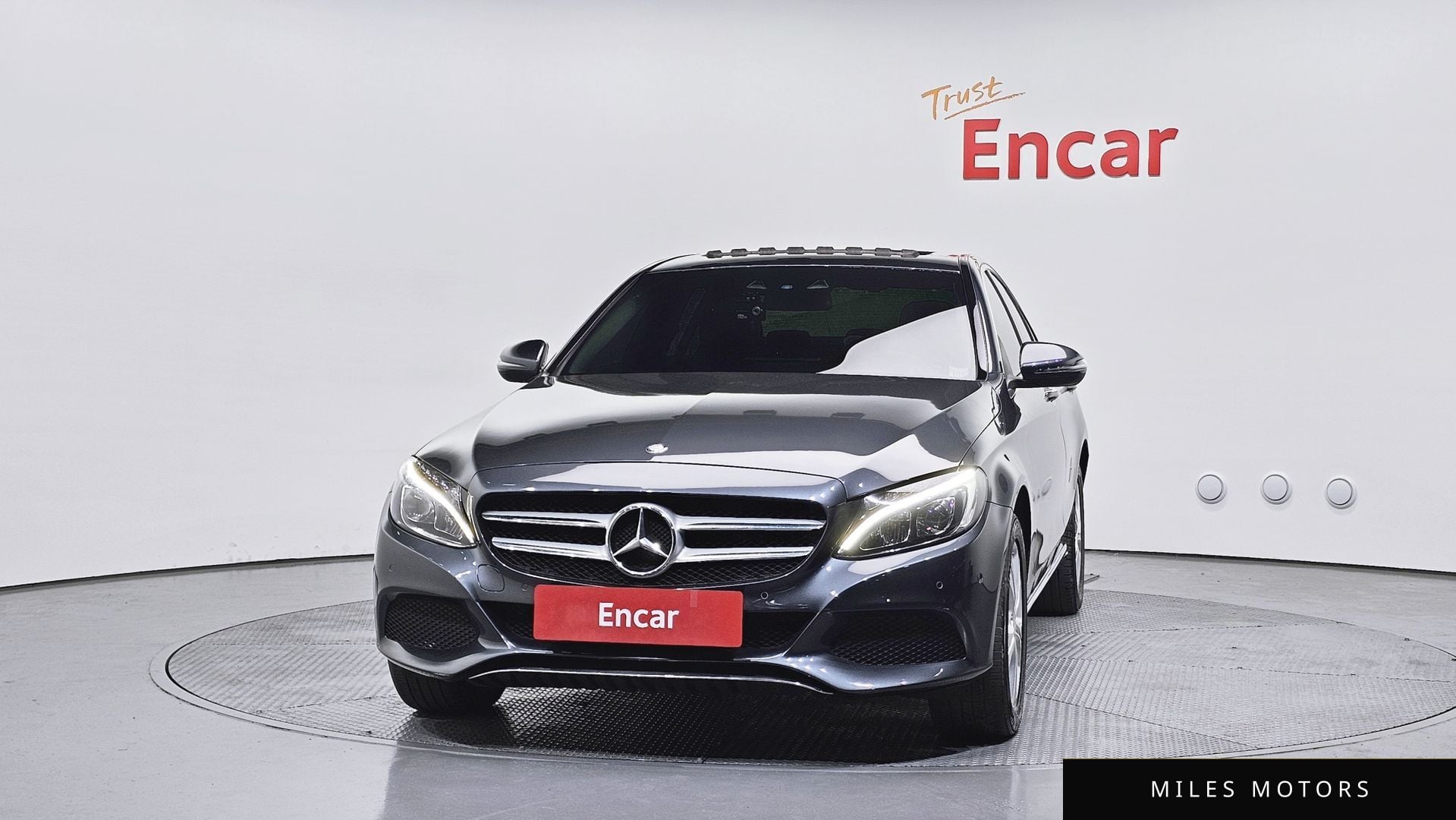 Mercedes-Benz C-Class W205 2016 — миниатюра 3