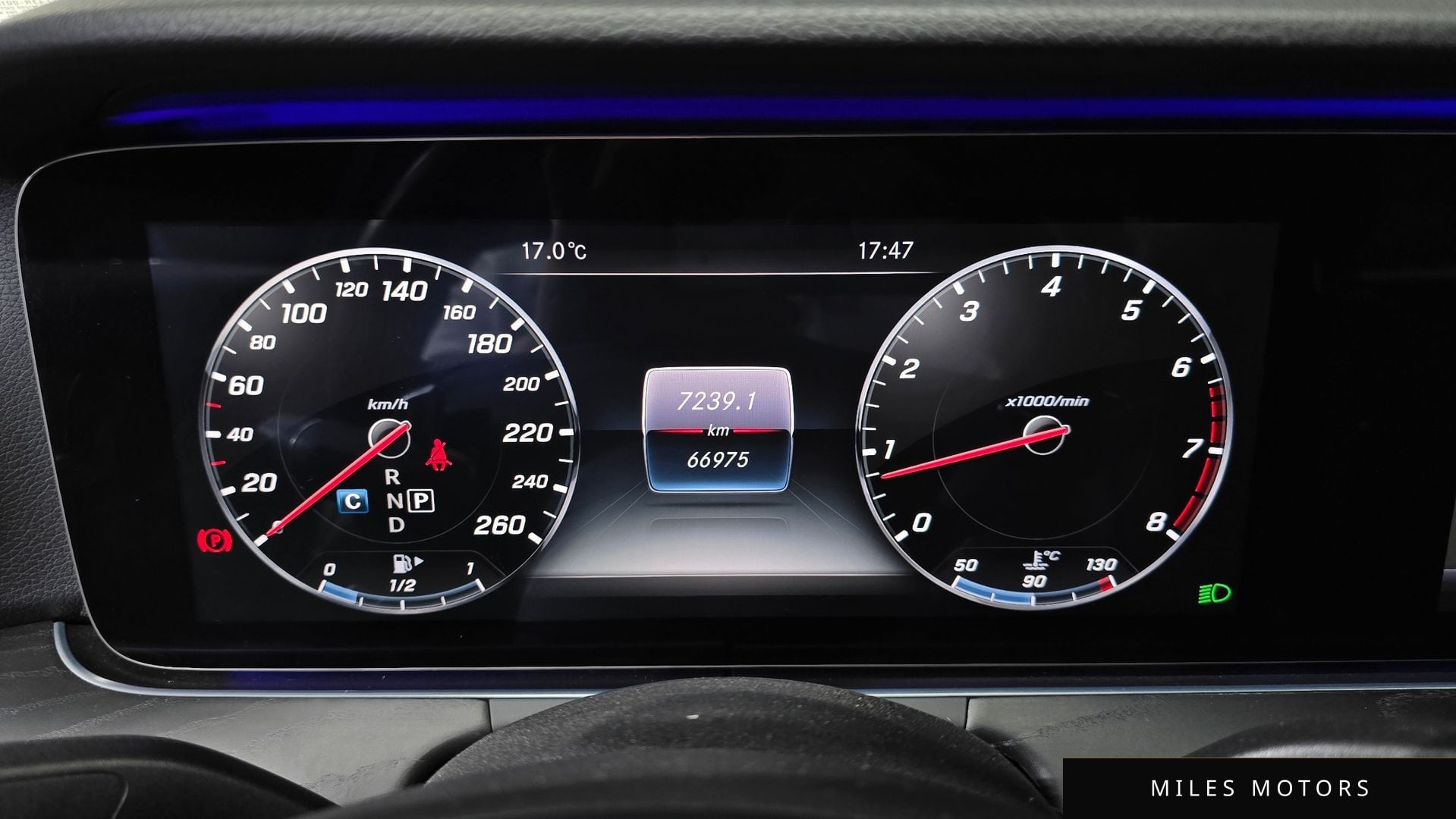 Mercedes-Benz E-Class W213 2017 — миниатюра 8