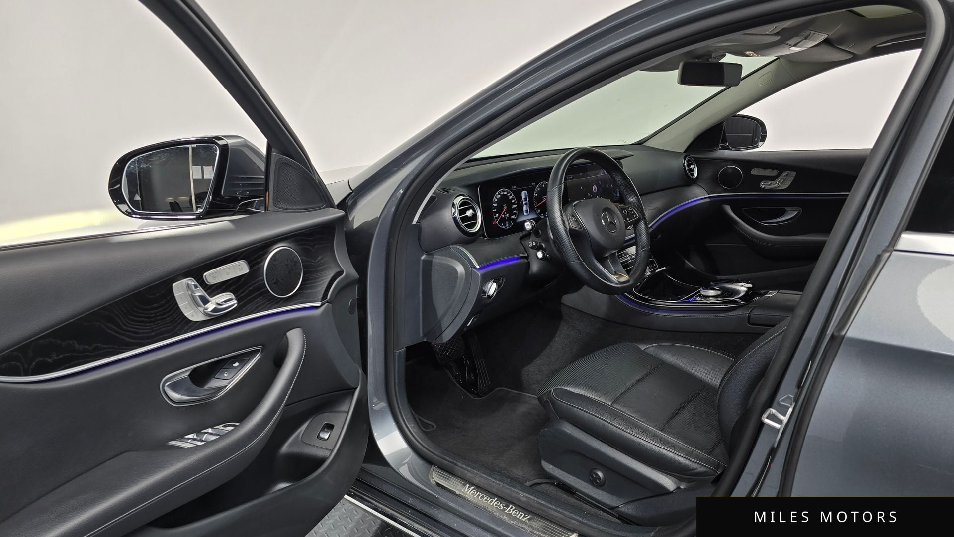 Mercedes-Benz E-Class W213 2017 — миниатюра 10