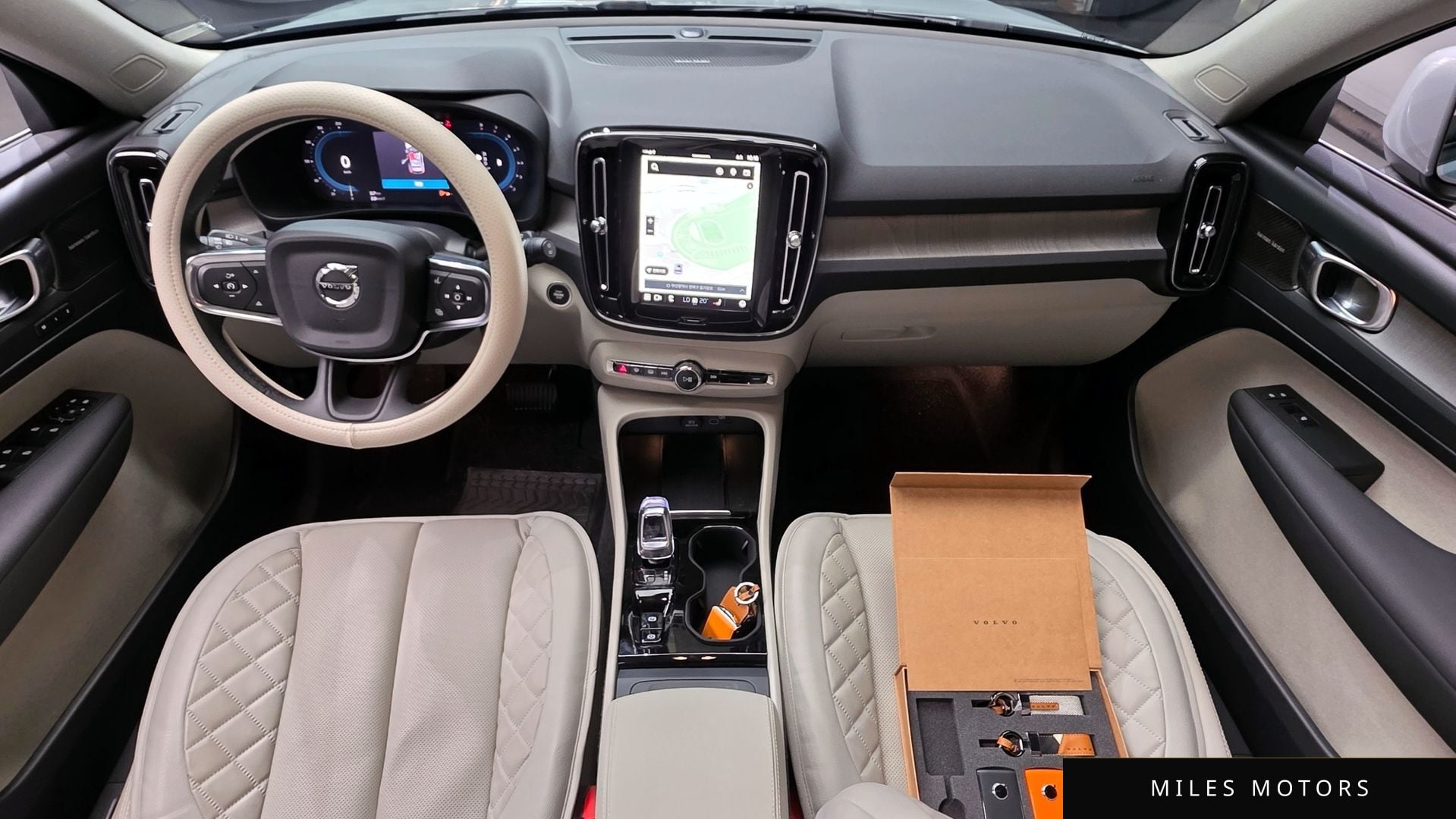 Volvo XC40 2025 — миниатюра 7