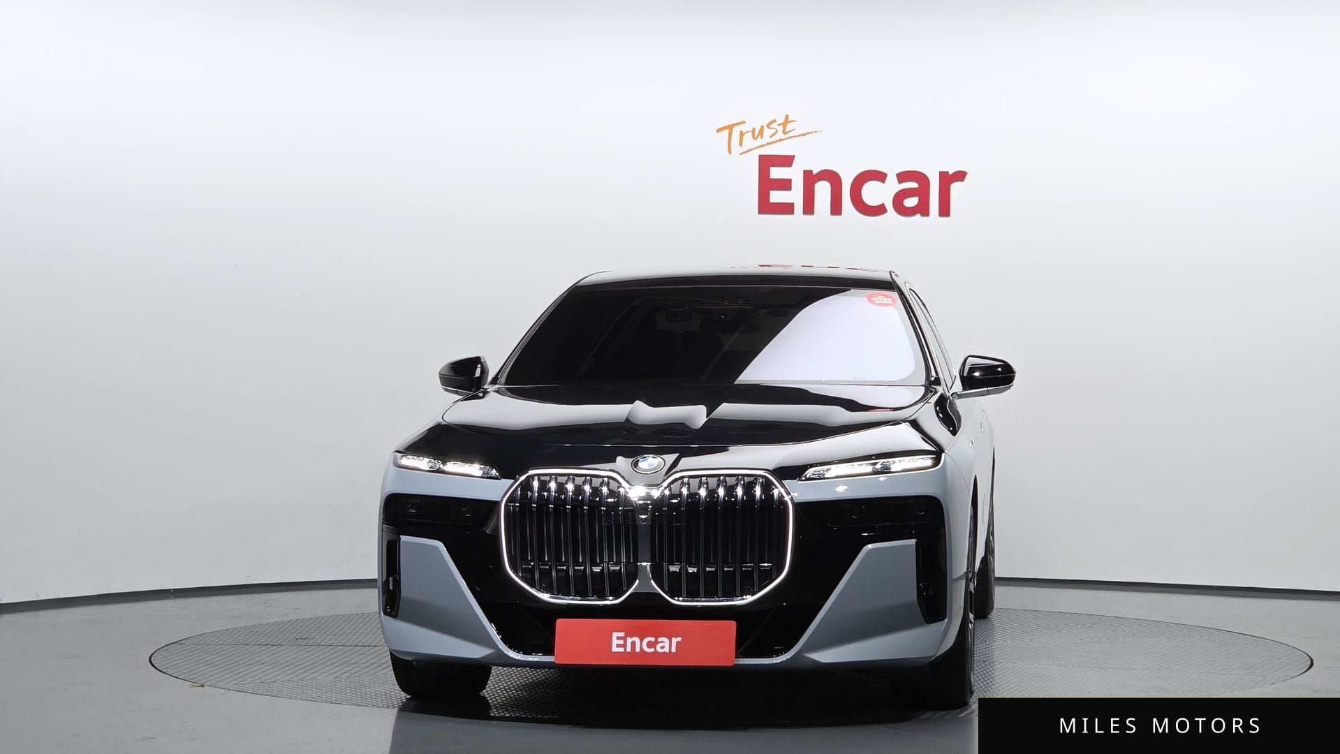 BMW 7시리즈 (G70) 2025 — миниатюра 3