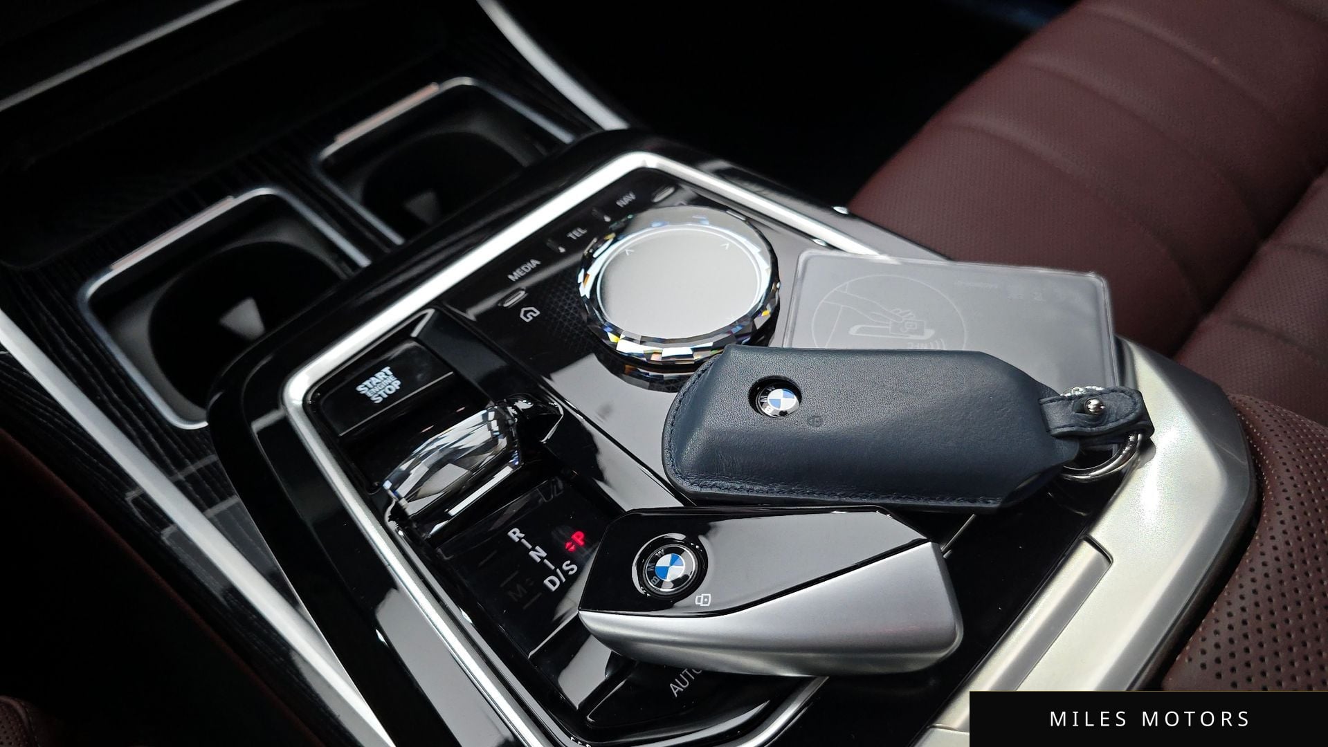 BMW 7시리즈 (G70) 2025 — миниатюра 12