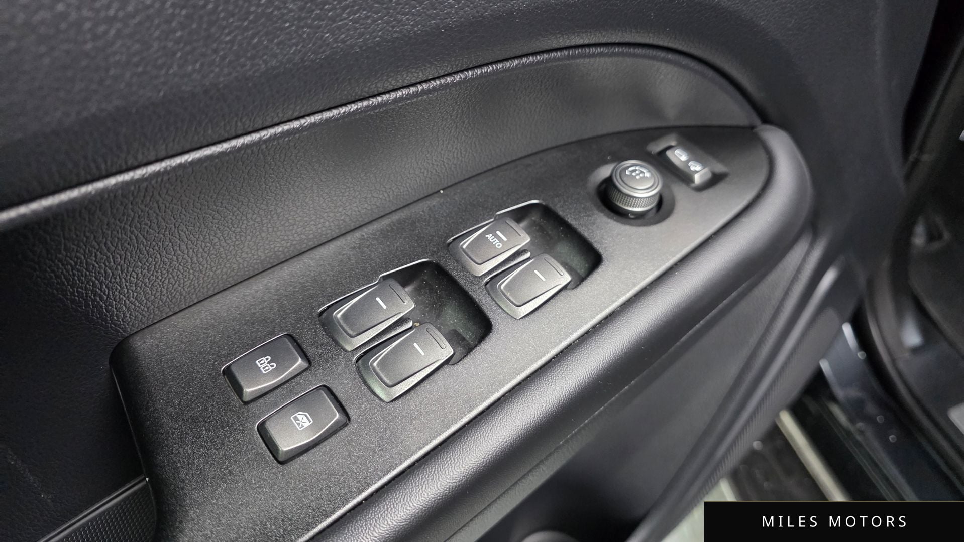 KG Mobility Rexton 2022 — миниатюра 12