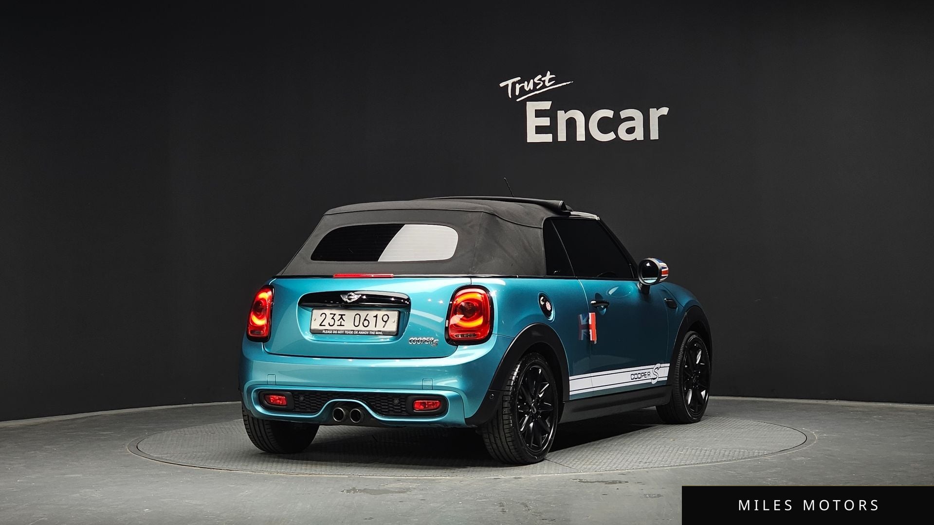 MINI Cooper Convertible 2016 — миниатюра 2