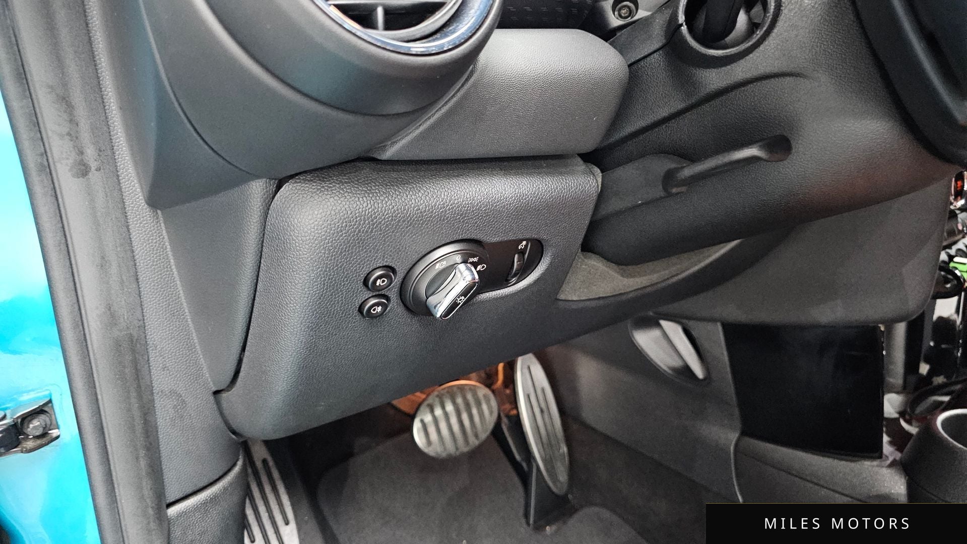 MINI Cooper Convertible 2016 — миниатюра 18