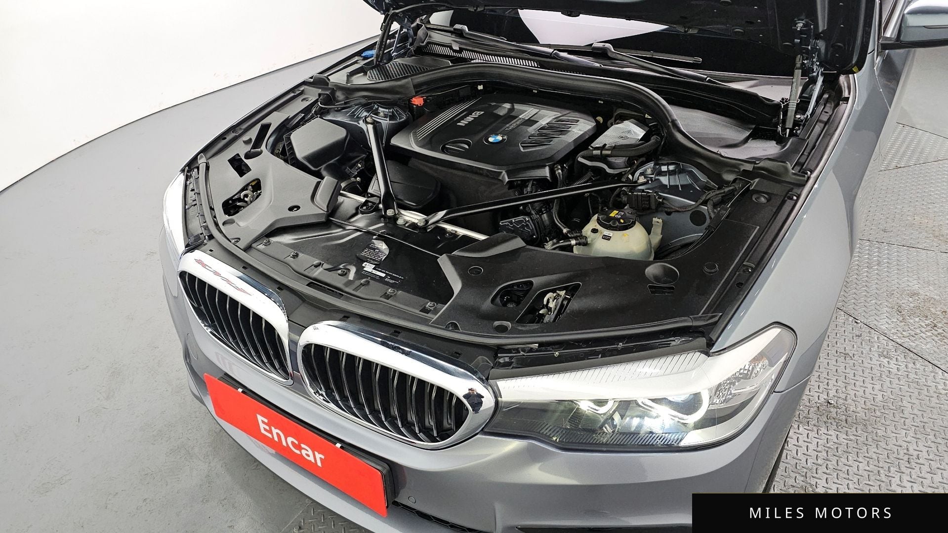 BMW 5 Series (G30) 2018 — миниатюра 6