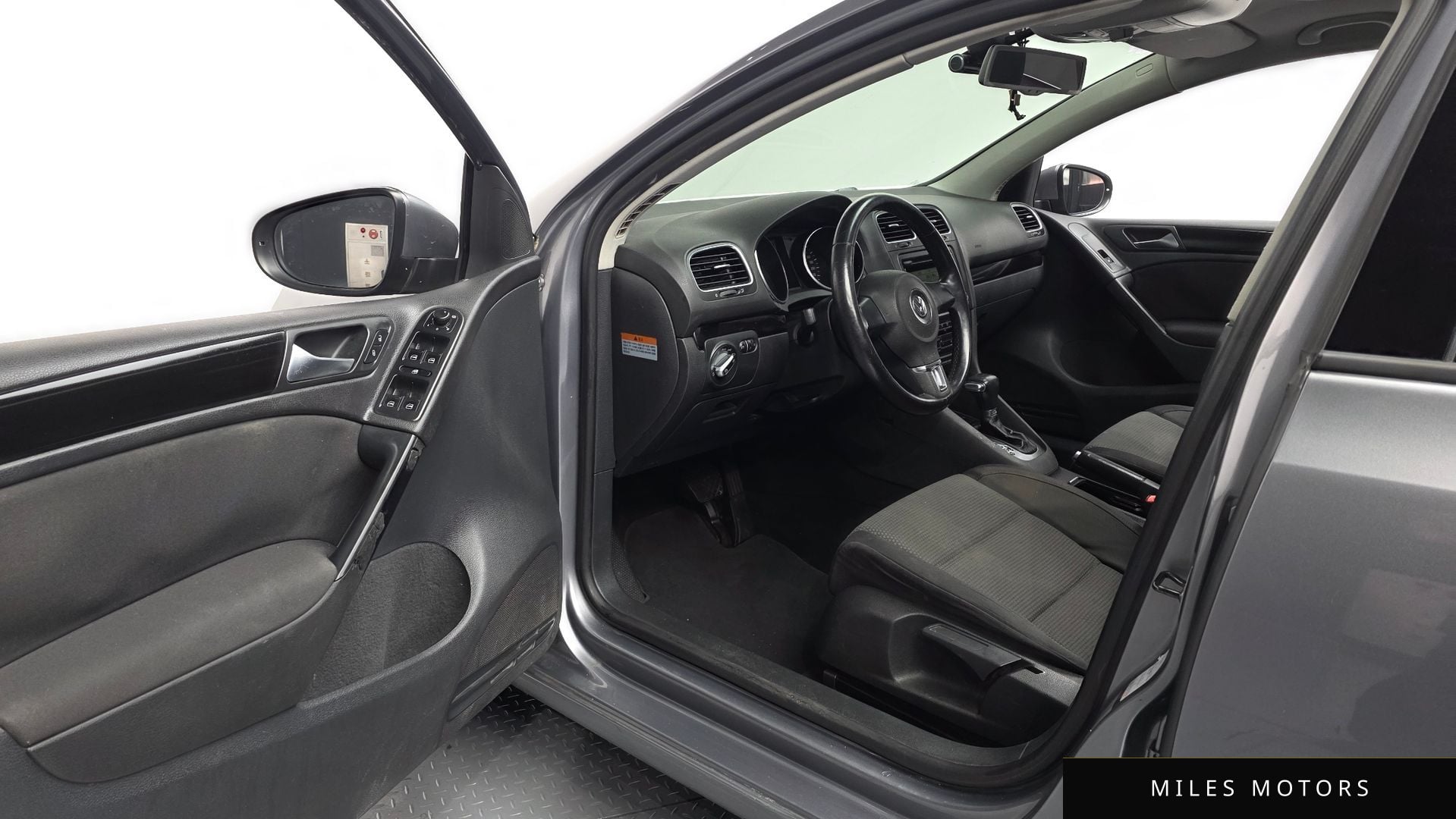 Volkswagen 골프 2011 — миниатюра 10