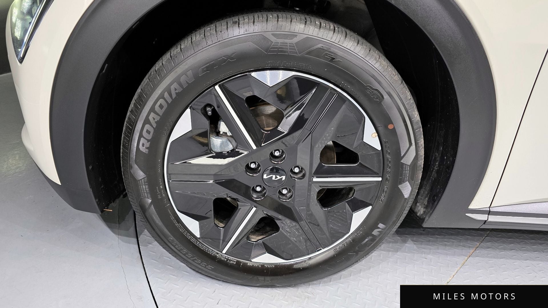 Kia EV6 2025 — миниатюра 5