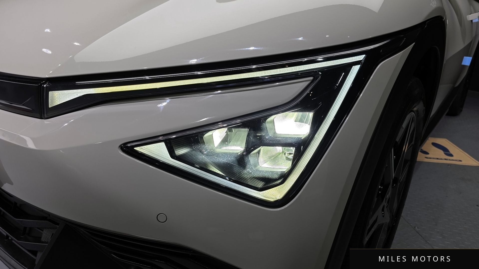 Kia EV6 2025 — миниатюра 8