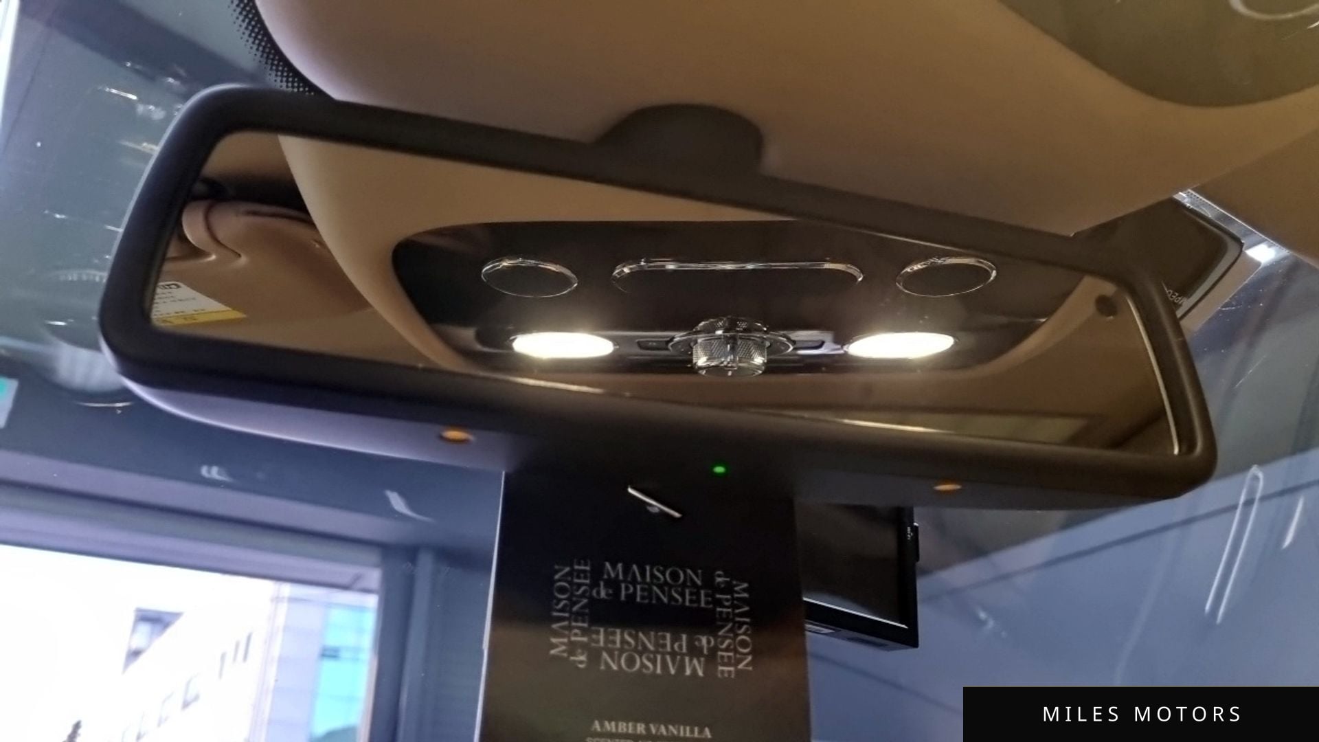 Bentley Flying Spur 2018 — миниатюра 13
