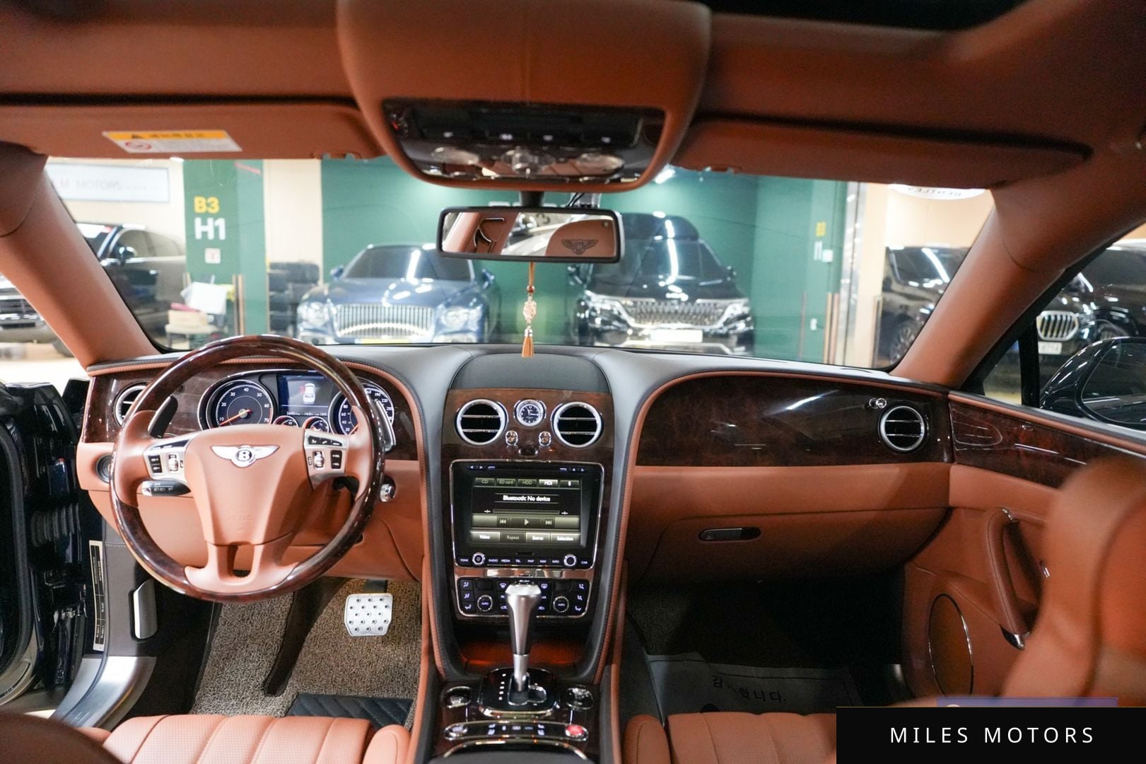 Bentley 플라잉스퍼 2016 — миниатюра 5