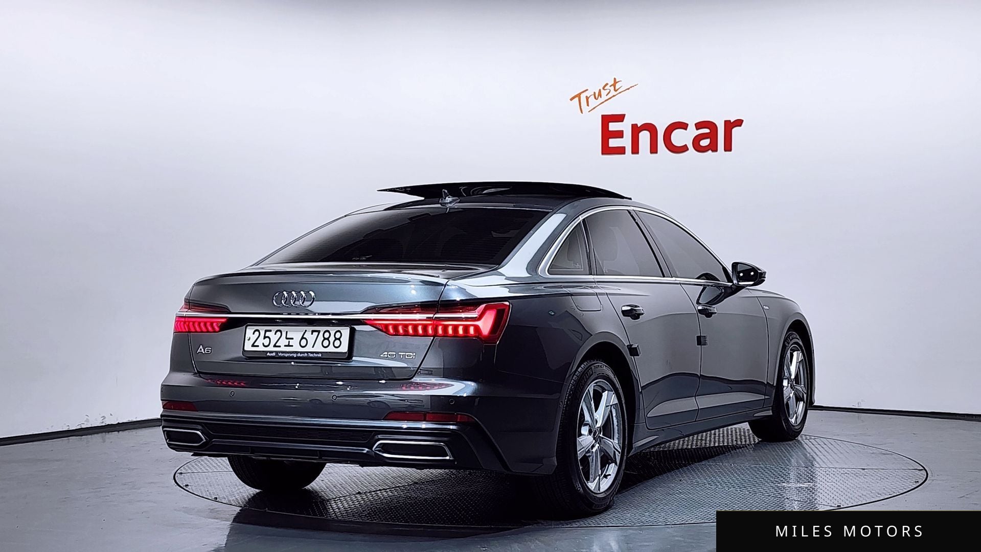 Audi A6 (C8) 2021 — миниатюра 2