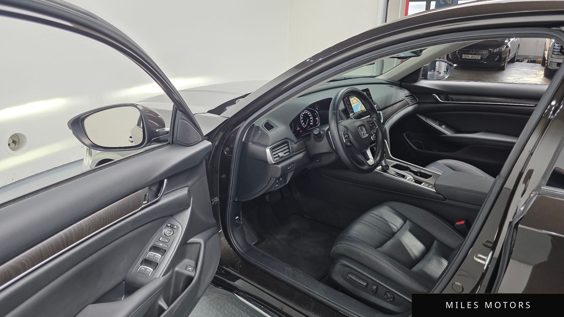 Honda 어코드 2019 — миниатюра 11