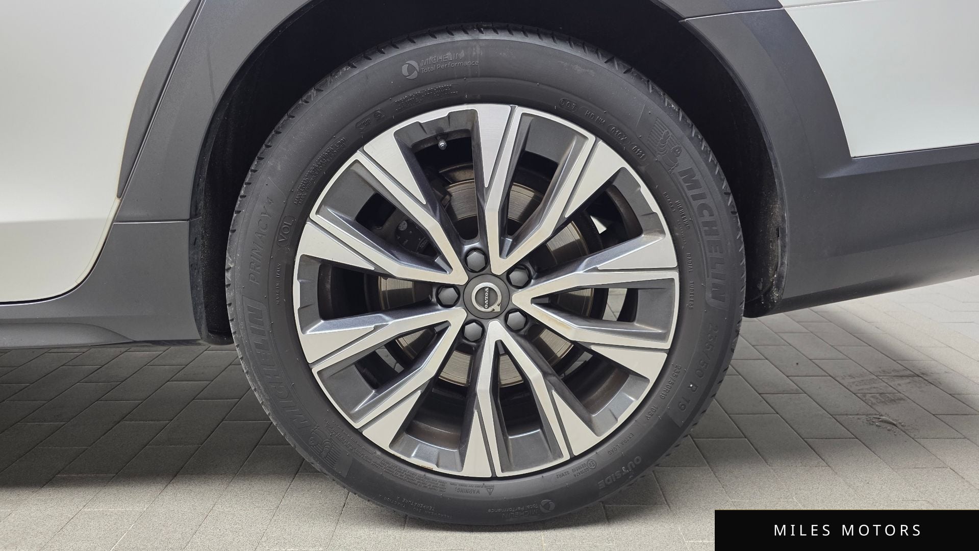 Volvo V90 2021 — миниатюра 7