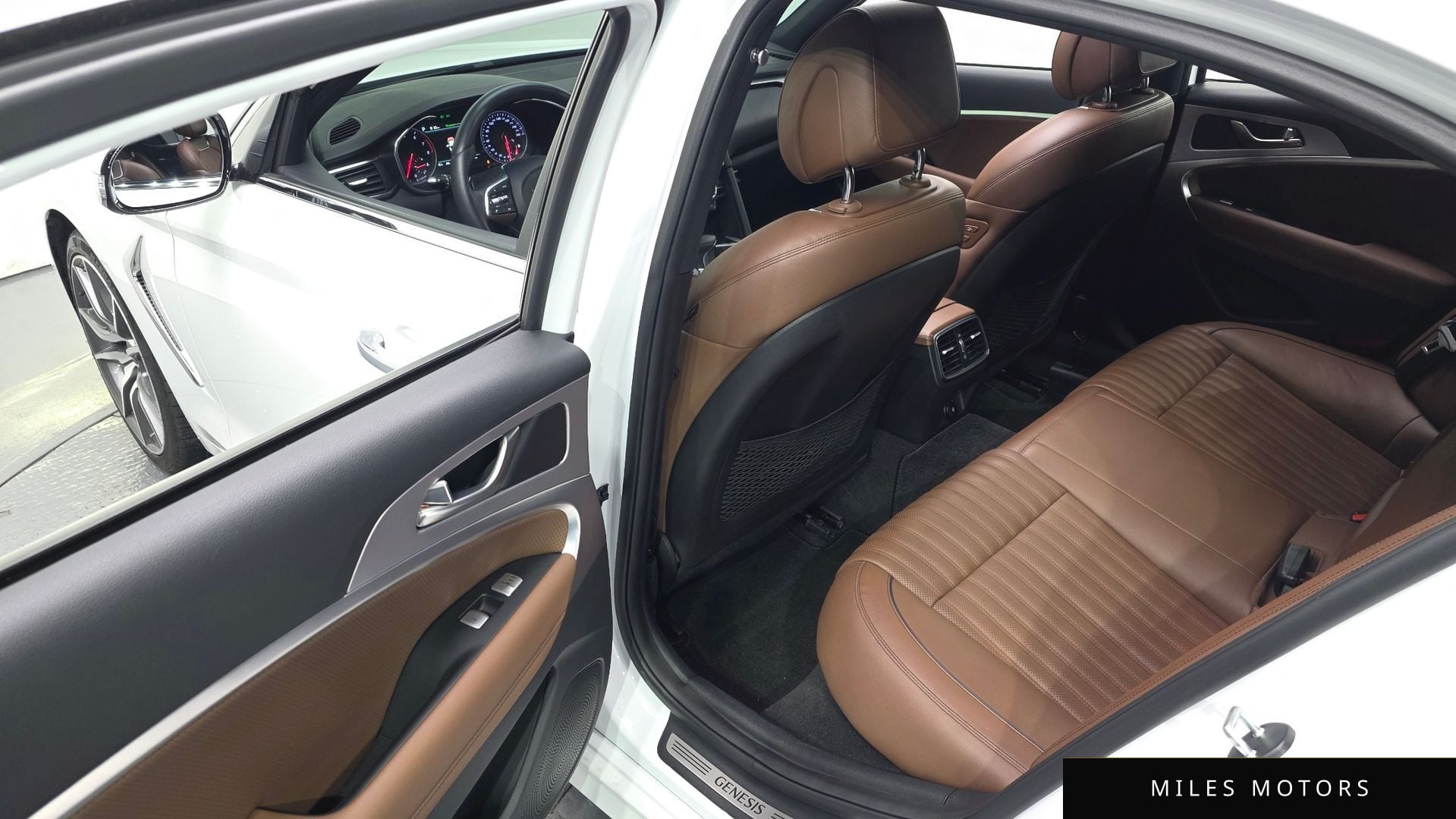 Genesis G70 2020 — миниатюра 11