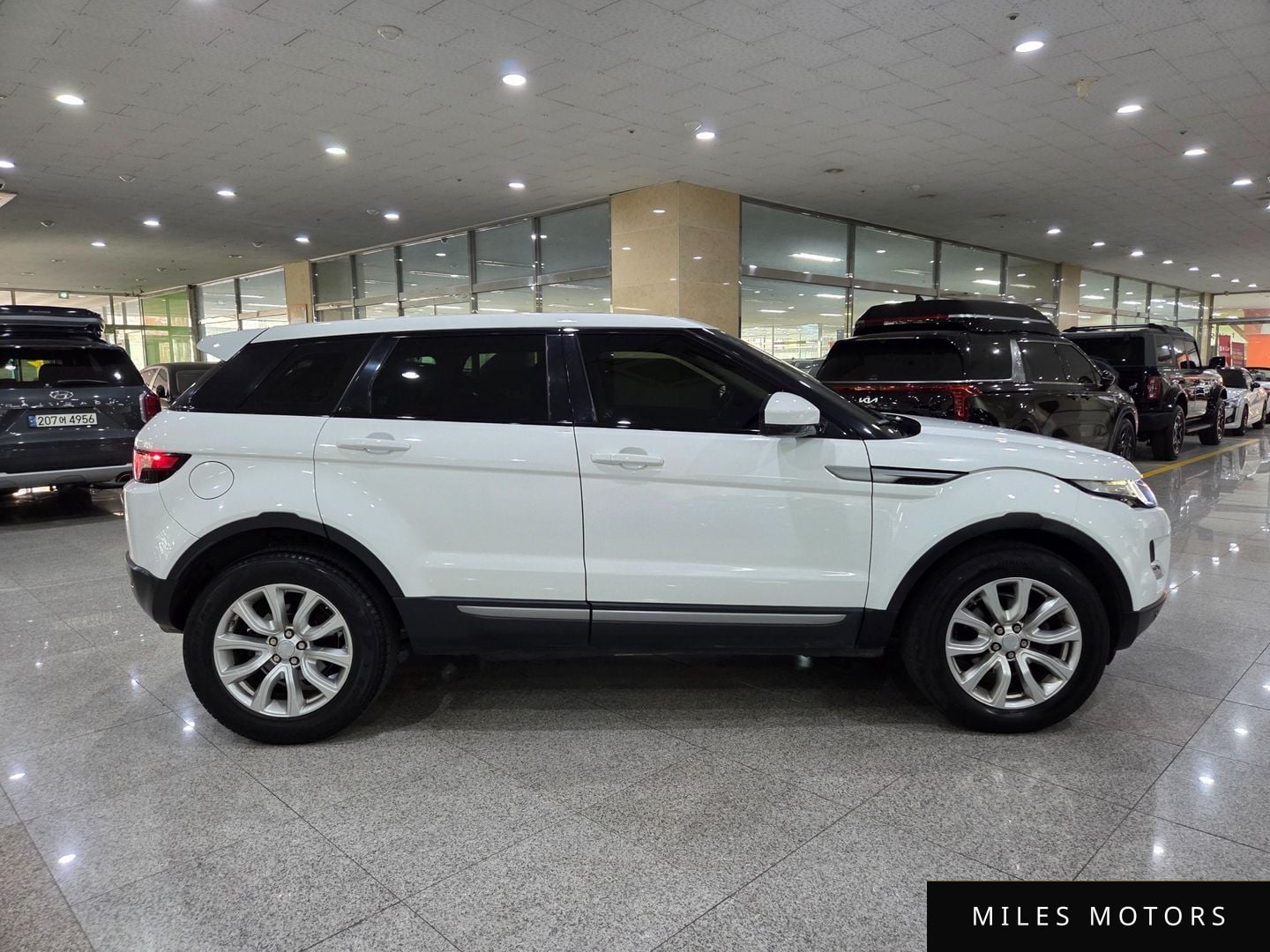 Land Rover Range Rover Evoque 2015 — миниатюра 5