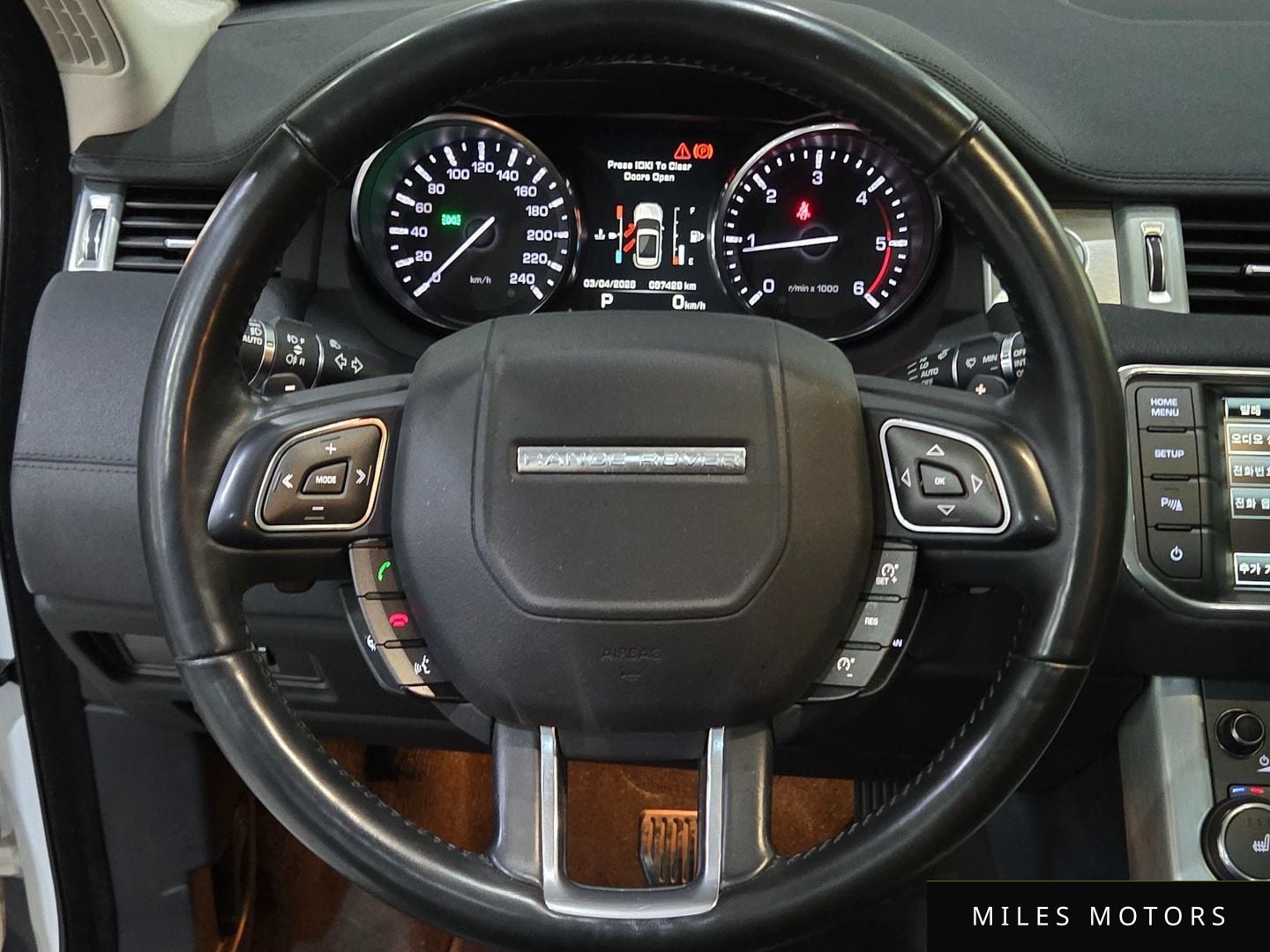 Land Rover Range Rover Evoque 2015 — миниатюра 9