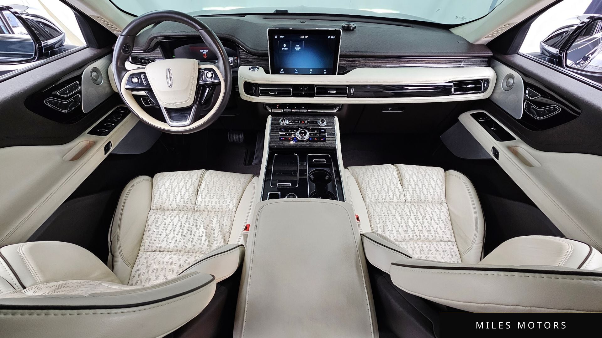 Lincoln 에비에이터 2020 — миниатюра 7