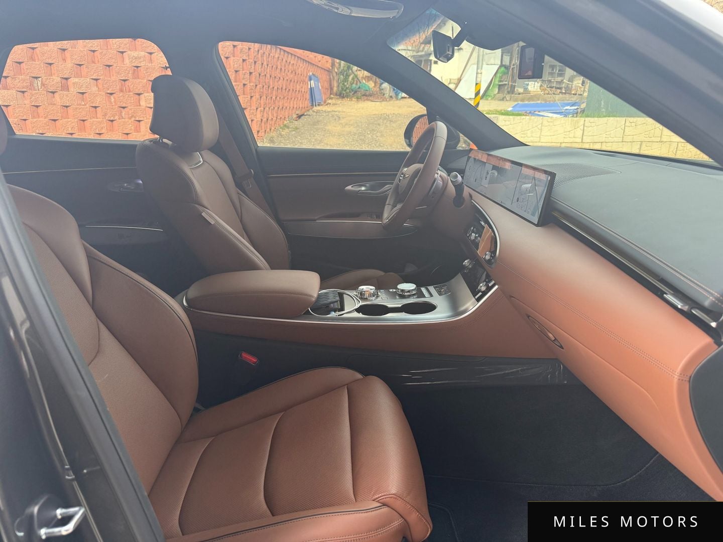 Genesis GV70 2025 — миниатюра 10