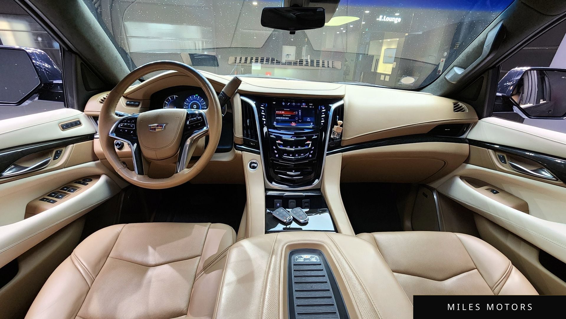 Cadillac Escalade 2020 — миниатюра 10